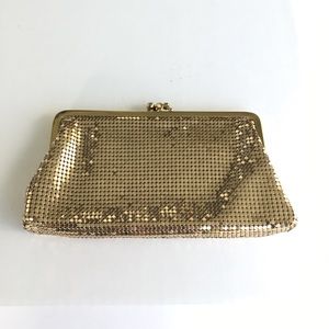 Whiting & Davis Gold Metallic Cosmetic/ eve bag